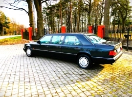 Mercedes W124 E280 Pullman Limusin