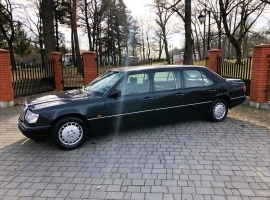 Mercedes W124 E280 Pullman Limusin