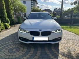 BMW 318 Station wagon in White used in WARSAW PL