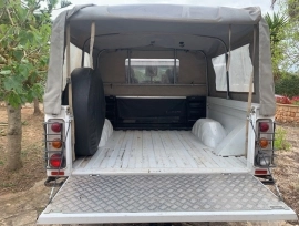 Land Rover Defender 130 XS Crew Cab Pick Up