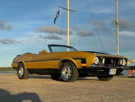 Ford Mustang Convertible