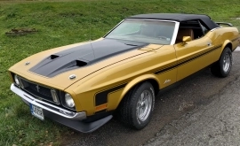 Ford Mustang Convertible